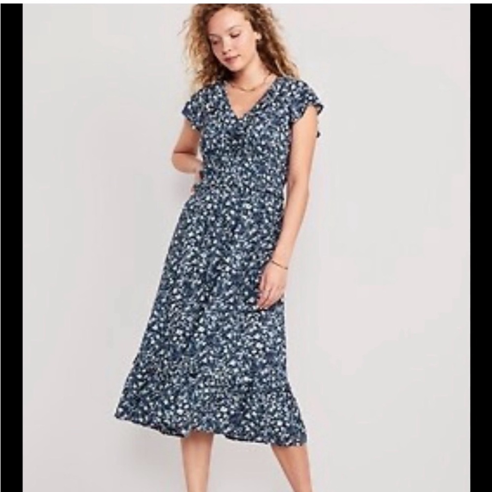 NWT Old Navy Blue and white Floral waist-defined Flutter-sleeve Midi Dress 2X